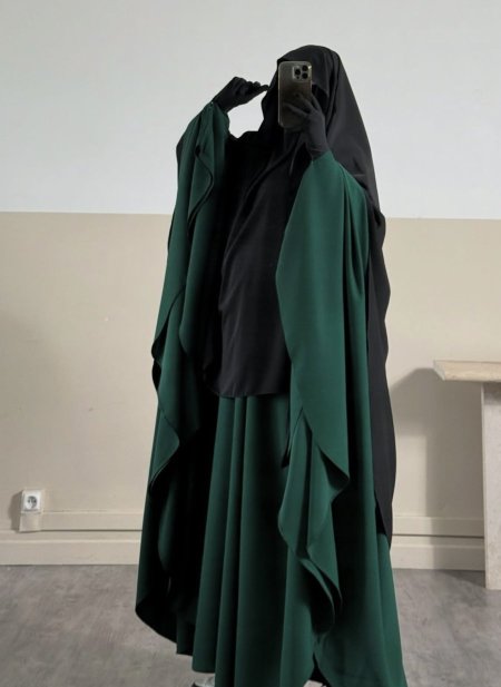 عباءة الملكة